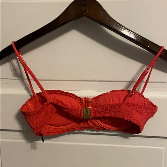 Small Top Medium Bottom Coral Bikini - Picture 3 of 4